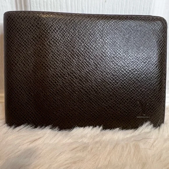 LOUIS VUITTON WALLET TIAGA MULTIPLE BI-FOLD MEN - Picture 2 of 12